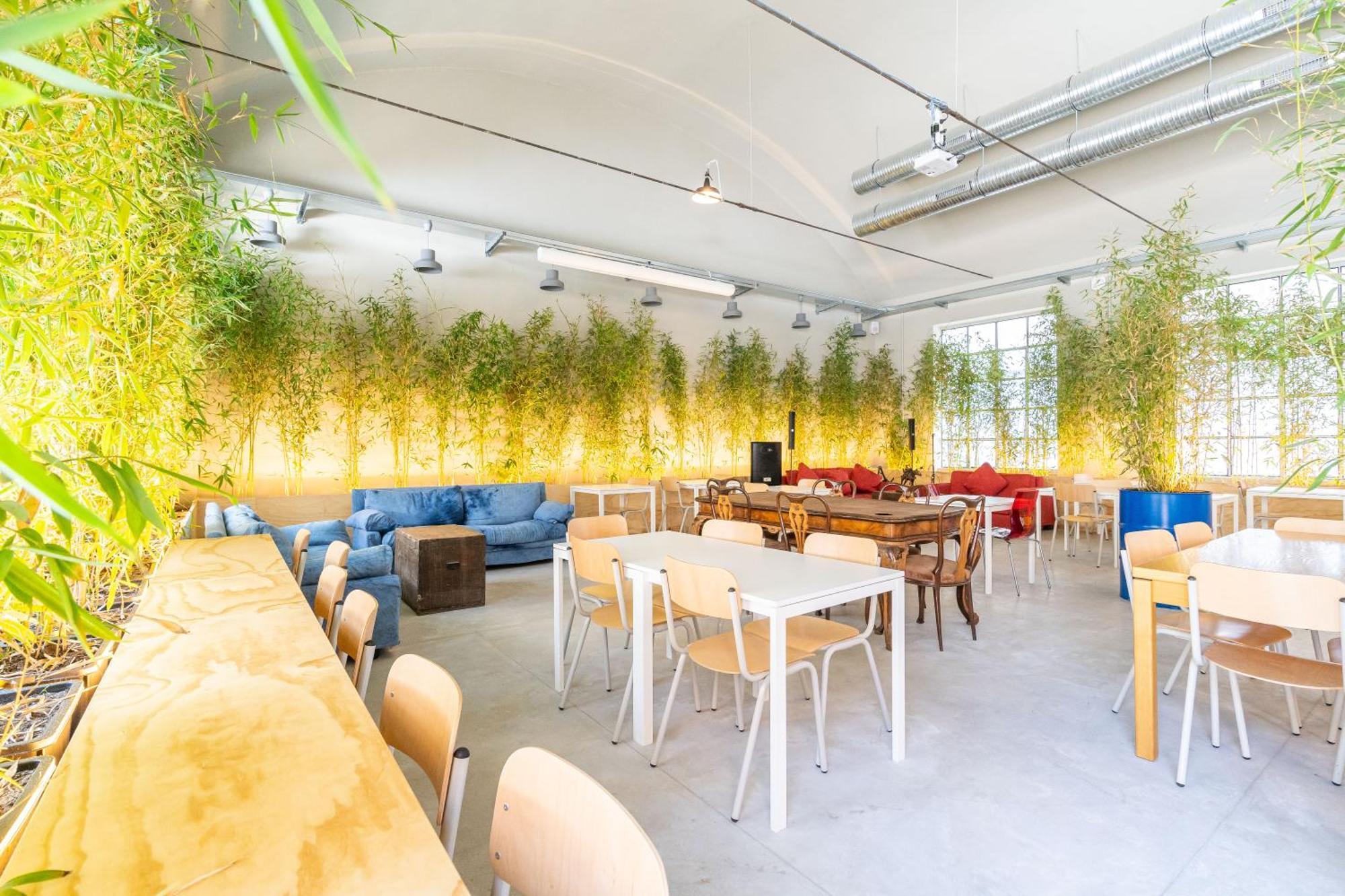 Bovisa Urban Garden Hostel Mailand